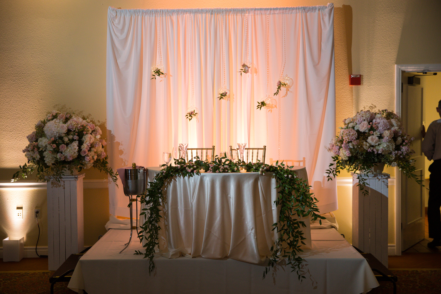 Upgrading From Basic To Specialty Linens • Chairs For Affairs